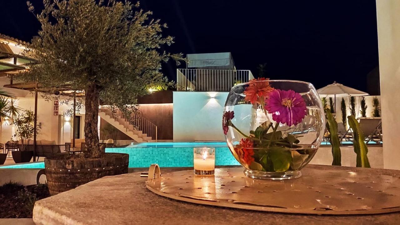 Ynaira Hotel & Spa Ariany Exterior foto